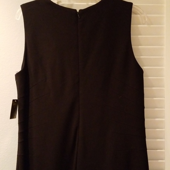 Dress - Picture 6 of 8